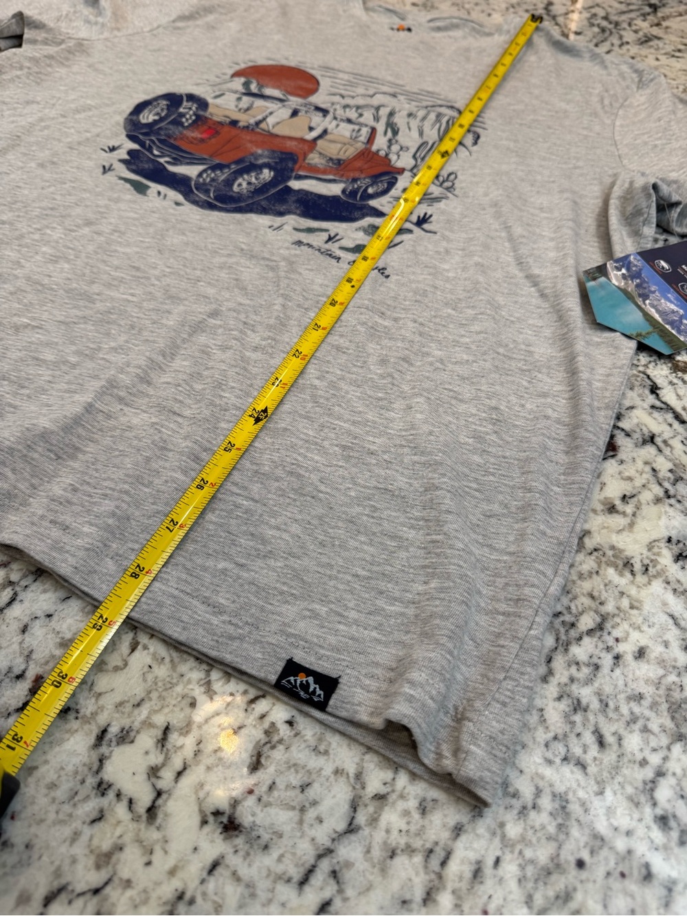 Mountain & Isles Desert Jeep Graphic Tee | Gray XL Western Boho - Picture 5 of 10